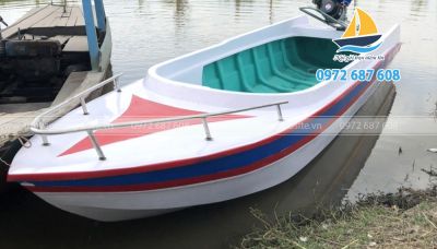 Thuyền cứu hộ composite