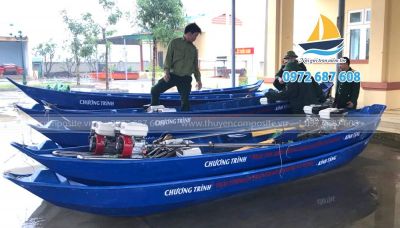 Thuyền nhựa composite tại Thừa Thiên Huế