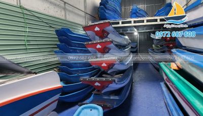 Xưởng sản xuất thuyền composite giá rẻ
